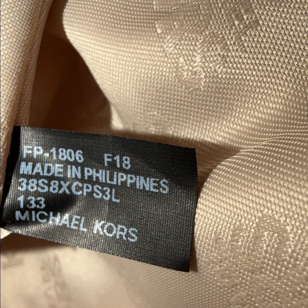 Expires in five hours Michael Kors Tan -Pink Satchel - Picture 14 of 14